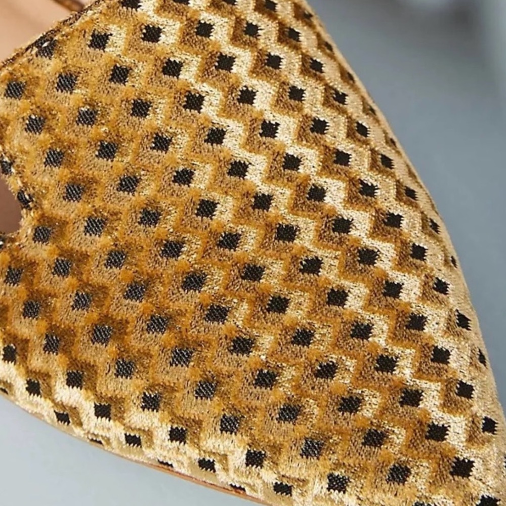 🌷5/$40. Anthropologie Luxe Gold Velvet Micro Dot Flats - Picture 7 of 8